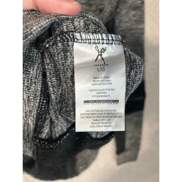 Marc Ecko cut and sew men’s hoodie size large. Streetwear skater grunge casual - Picture 8 of 8